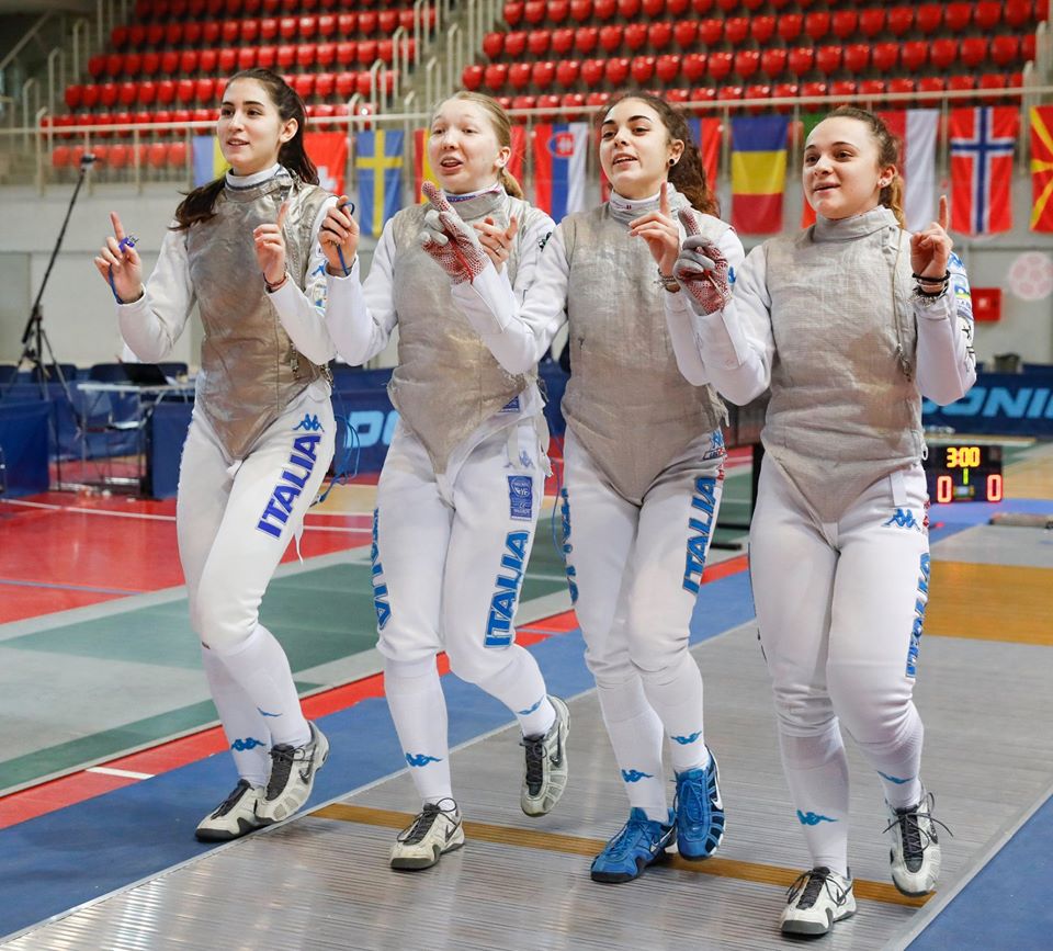 ARGENTO PER ELEONORA! LE AZZURRINE SI ARRENDONO SOLO ALLA RUSSIA - Scherma  Mogliano ASD